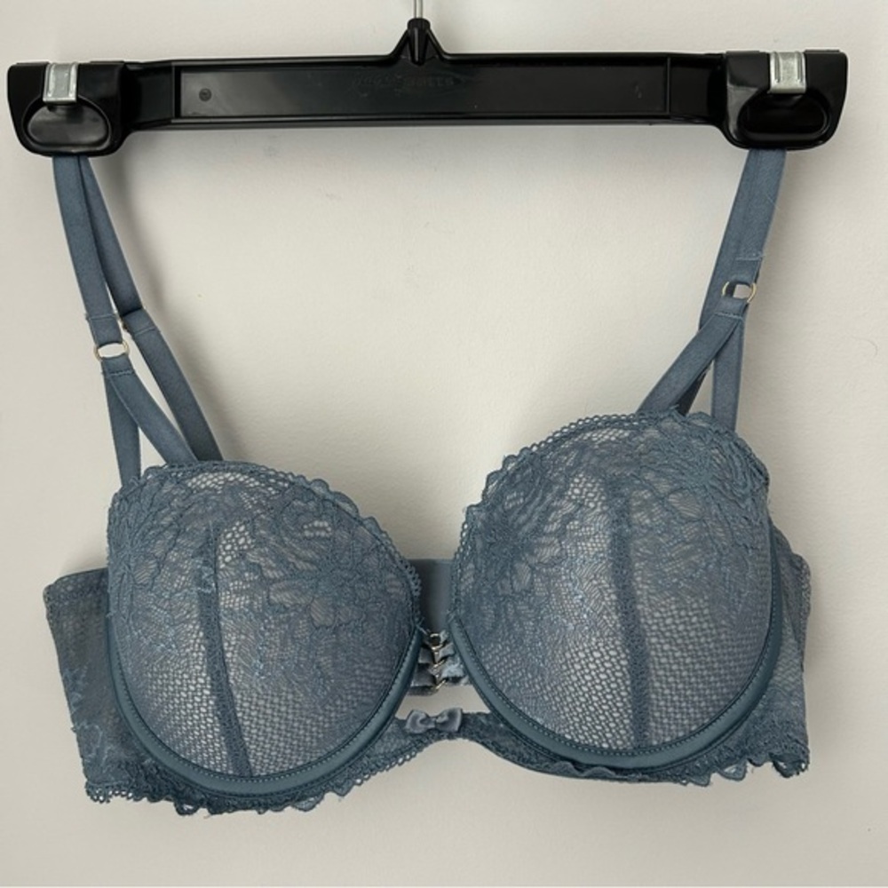 La Vie En Rose Lace Underwire Balcony Bra